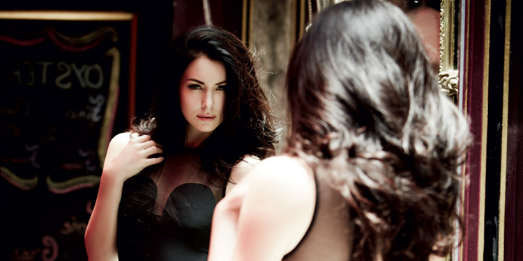 Natalie Glebova Issue 80 ธีม Кеер me in your eyes