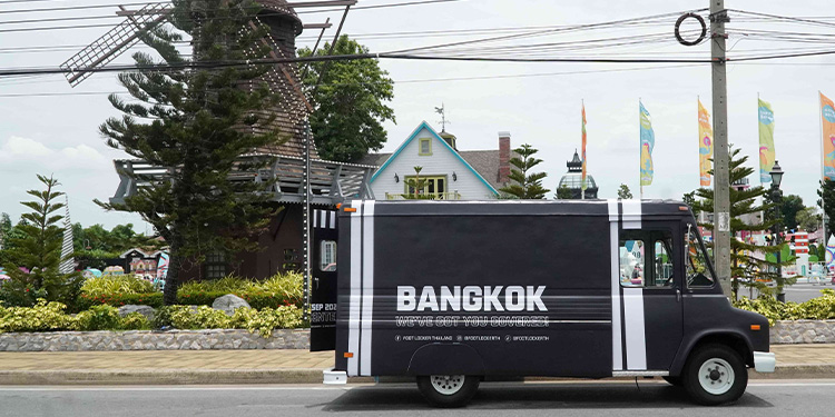 เตรียมพบกับกิจกรรมสุดคูลจาก Foot Locker กับรถทรัคเดินสายทั่วกรุงเทพฯ
ให้สาวกสนีกเกอร์ได้ลุ้นช้อปไอเทมเด็ดก่อนใคร