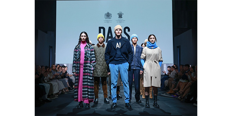 ฉลอง 130 ปี DAKS แบรนด์แฟชั่นอังกฤษอย่างยิ่งใหญ่ อิมพอร์ตแฟชั่นคลาสสิกที่ผสมผสานความยั่งยืน สู่รันเวย์ประเทศไทย