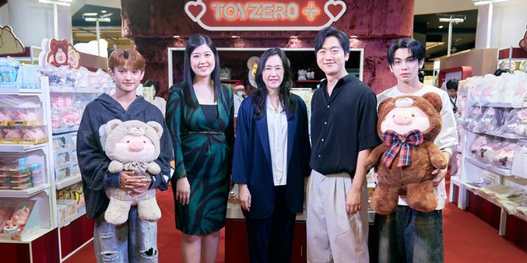 ครั้งแรกในไทย Teddy Lulu Party All The Time เฉลิมฉลองเทศกาลกับอาร์ตทอยหมูน้อยสุดน่ารัก
