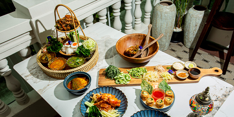 อาหารใต้สูตรดั้งเดิมจากเกาะพะงันที่มาเสิร์ฟให้กับชาวเมืองกรุง ณ บ้านดาหลา By อังคณา