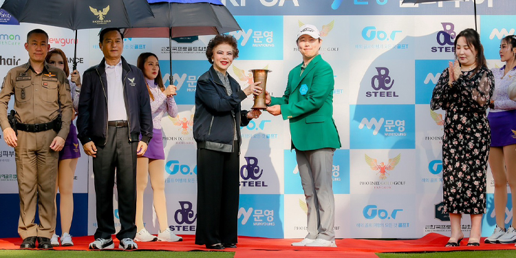 คิม วูฮยุน เฉือนเพลย์ออฟซิวแชมป์ เคพีจีเอ วินเธอร์ ทัวร์ รายการที่ 2 ที่ ฟีนิกซ์ แบงค็อกฯ