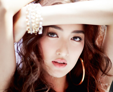 นางเอกขวัญใจคนทั้งประเทศ แพนเค้ก เขมนิจ จามิกรณ์