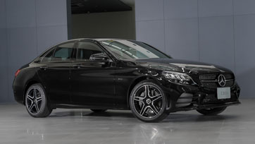 Mercedes-Benz C 300 e AMG Sport วางจำหน่ายในราคา 2,699,000 บาท