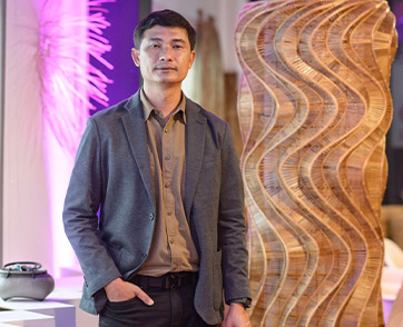 เผยโฉม 3 เมนเทอร์แนวหน้าของวงการ พร้อมนำทัพผู้เข้าแข่งขันทั้ง 11 ทีม ประชันไอเดีย ในรายการ SACICT WAR CRAFT สงครามทำมือ