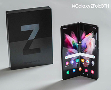 แฟชั่นจากบุคคลกลุ่มแรกในไทยผู้ได้เป็นเจ้าของ Galaxy Z Fold3 | Flip3 5G