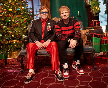Ed Sheeran จับมือ Elton John มอบความสุขให้แฟน ๆ ผ่านเสียงเพลง “Merry Christmas”