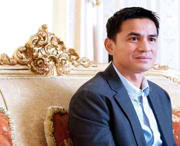 ฮีโร่แห่งวงการลููกหนังไทย "เกียรติศักดิ์ เสนาเมือง"