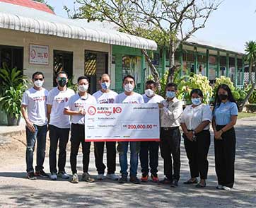 ต.สยาม เติมยิ้มให้น้องปีที่ 10 เดินหน้าสานฝันเด็กไทย มอบอาคารเรียนอนุบาล โรงเรียนวัดบันไดม้า อ.ปากช่อง