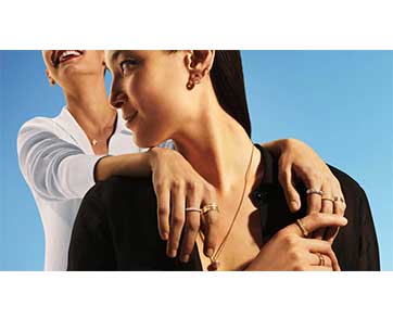 TURN LIFE ON WITH POSSESSION คอลเลคชั่นที่เปี่ยมด้วยจิตวิญญาณ การเฉลิมฉลอง และถ้อยแถลงแห่งคำสัญญา