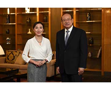 วัคซีนป้องกันโควิด-19 ของแอสตร้าเซนเนก้าและวัคซีน mRNA ล้วนมีประสิทธิผลเท่ากันในการป้องกันการรักษาโควิด-19