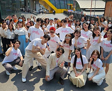 “Feelgood Bangkok” ร่วมกับ “h8” จัดพิธีบวงสรวงขอพรซีรีส์ “อายุมั่นขวัญยืน” ผู้บริหาร-ผู้กำกับ-ทีมนักแสดง ร่วมงานอย่างอบอุ่น