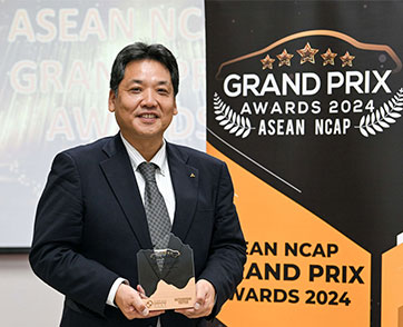 ออล-นิว มิตซูบิชิ ไทรทัน คว้ารางวัล “รถกระบะยอดเยี่ยม”  จาก อาเซียน เอ็นแคป กรังด์ปรีซ์ อวอร์ด 2024 ด้วยมาตรฐานความปลอดภัยสูงสุด 5 ดาว 