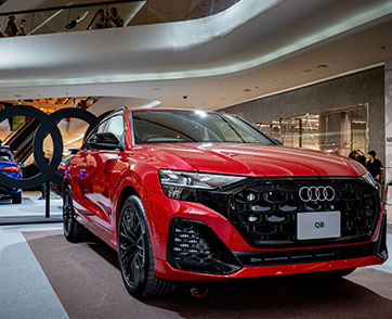 อาวดี้ เปิดตัว Flagship SUV ตัวท็อป Q8 ขุมพลัง Plug-in Hybrid เจเนอเรชั่นล่าสุดที่เซนทรัลเอ็มบาสซี คับคั่งไปด้วยแฟนอาวดี้จากแวดวงธุรกิจ