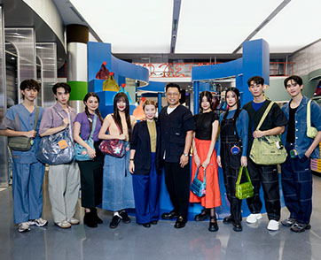 ฟรีนสโรชา –เบคกี้ นำทีมดาราดัง ตบเท้าร่วมฉลอง เปิดร้าน BEYOND THE VINES DESIGN HOUSE@CENTRALWORLD
