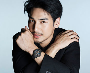 ส่อง! POLO SKELETON CERAMIC เรือนแรกจาก PIAGET  เบื้องหลังความเท่บนข้อมือสองหนุ่มโกลบอลแอมบาสเดอร์