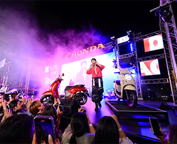 สนุกสุดเทรนด์! ไทยฮอนด้าชวนเจนซีมาสัมผัสความไอคอนิคในงาน ‘The Iconic Town’ พร้อมเปิดตัวรถจักรยานยนต์รุ่นใหม่ All New Honda Scoopy และพรีเซนเตอร์