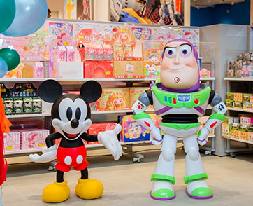 ทอยส์”อาร์”อัส (Toys“R”Us) ลุยปฏิวัตินิยามใหม่แห่งการเล่น  ประเดิมเปิด คอนเซ็ปต์ สโตร์ แห่งแรกในประเทศไทย ที่ วัน แบงค็อก