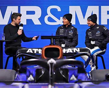 อเล็กซ์ อัลบอน นักแข่งฟอร์มูล่าวันชาวไทย เปิดตัวรถแข่งใหม่ของทีม Atlassian Williams Racing สำหรับซีซั่น 2025 ที่สนามซิลเวอร์สโตน