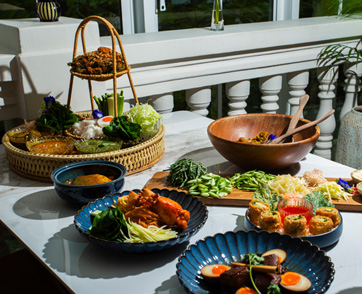 อาหารใต้สูตรดั้งเดิมจากเกาะพะงันที่มาเสิร์ฟให้กับชาวเมืองกรุง ณ บ้านดาหลา By อังคณา
