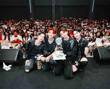 NEVONE บอยแบนด์ผู้มอบรอยยิ้มและความสดใสมาครบ 1 ปี รวมความสุขและความประทับใจ ในงาน ‘NEVONE 1st Anniversary : NEVER ENDLESS STORY’ & Fansign TRIGGER’