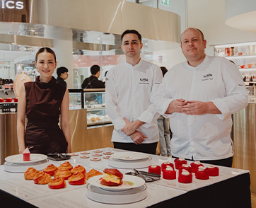 “เดอะ คอฟฟี่ อะคาเดมิคส์” เปิดตัวสาขาใหม่ โครงการคิงสแควร์ (พระราม 3) พร้อมนิทรรศการศิลปะ Abstract โดยศิลปิน “ชรัณธันย์ ธนโชติปรมัตถ์ (CHAR)”