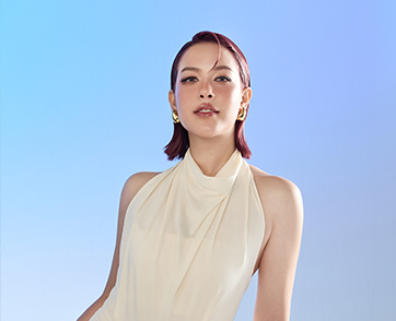 นักแสดงสาว ‘จีน่า ญีนา ซาลาส’ กับลุคที่ทั้งสวยและเฉี่ยว ต้อนรับปีใหม่ 2026 ผ่านแฟชั่นธีม ‘Begin Again ไม่มีคำว่าสายกับการเริ่มต้น’