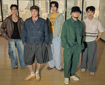 SCRUBB ชวน กร PROXIE ส่งต่อความอบอุ่นถึงแฟน ๆ ผ่านเพลงซึ้ง “ขอบคุณ (Analog)” ตอบแทนความรักและการสนับสนุนที่มีให้กันมาอย่างต่อเนื่องตลอดมา