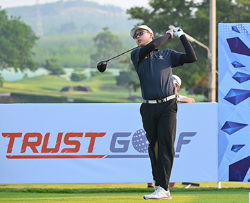 อจลวิชญ์ จบ 3 อันเดอร์  นำรุ่นโอเพ่น และเอ ชาย สวิงจูเนียร์ เอเชียน รอบแรกที่ระยอง กรีนวัลเล่ย์