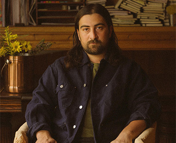 Noah Kahan ปล่อยอัลบั้มใหม่ The Great Divide: The Last Of The Bugs อัดแน่น 21 เพลง พร้อมสารคดี Noah Kahan: Out of Body ชมได้แล้ววันนี้ใน Netflix