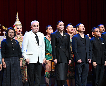 ซาบีดา ไทยเศรษฐ์ ร่วมทดสอบระบบแสง สี เสียง ณ โรงละครแห่งชาติโฉมใหม่ 