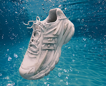 อาดิดาส ออริจินอลส์ และ Pharrell Williams  เผยโฉม VIRGINIA Adistar Jellyfish สี Triple White และ Tan
