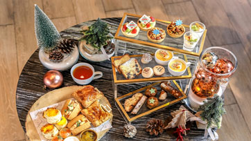 คริสต์มาสนี้ต้องไปโดน ชุดน้ำชายามบ่ายเซตเฟสทีฟสุดคิ้วท์