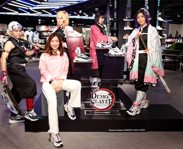 ถึงเวลาโดดเด่นอย่างมีสไตล์กับรองเท้าและเครื่องแต่งกายคอลเล็กชันใหม่  “Skechers x Demon Slayer”