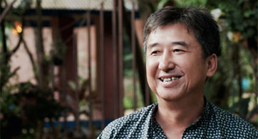สุรินทร์ สนธิระติ