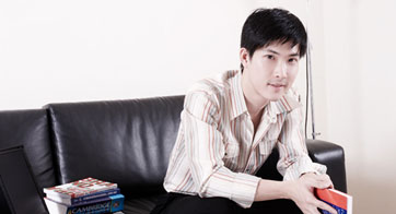 ตราวุทธิ์ เหลืองสมบูรณ์