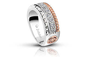  เพชรยูบิลลี่ ส่งมอบคำอวยพรให้ผู้สวมใส่