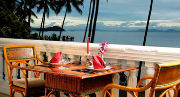 ฉลองปาร์ตี้คริสต์มาส โรงแรมเคปพันวา ภูเก็ต