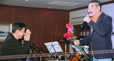 MCOT  ลั้นล้า โรซ่า จัดให้