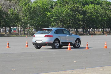 Porsche Driving Experience 2016