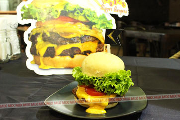 Teddy’s Bigger Burgers