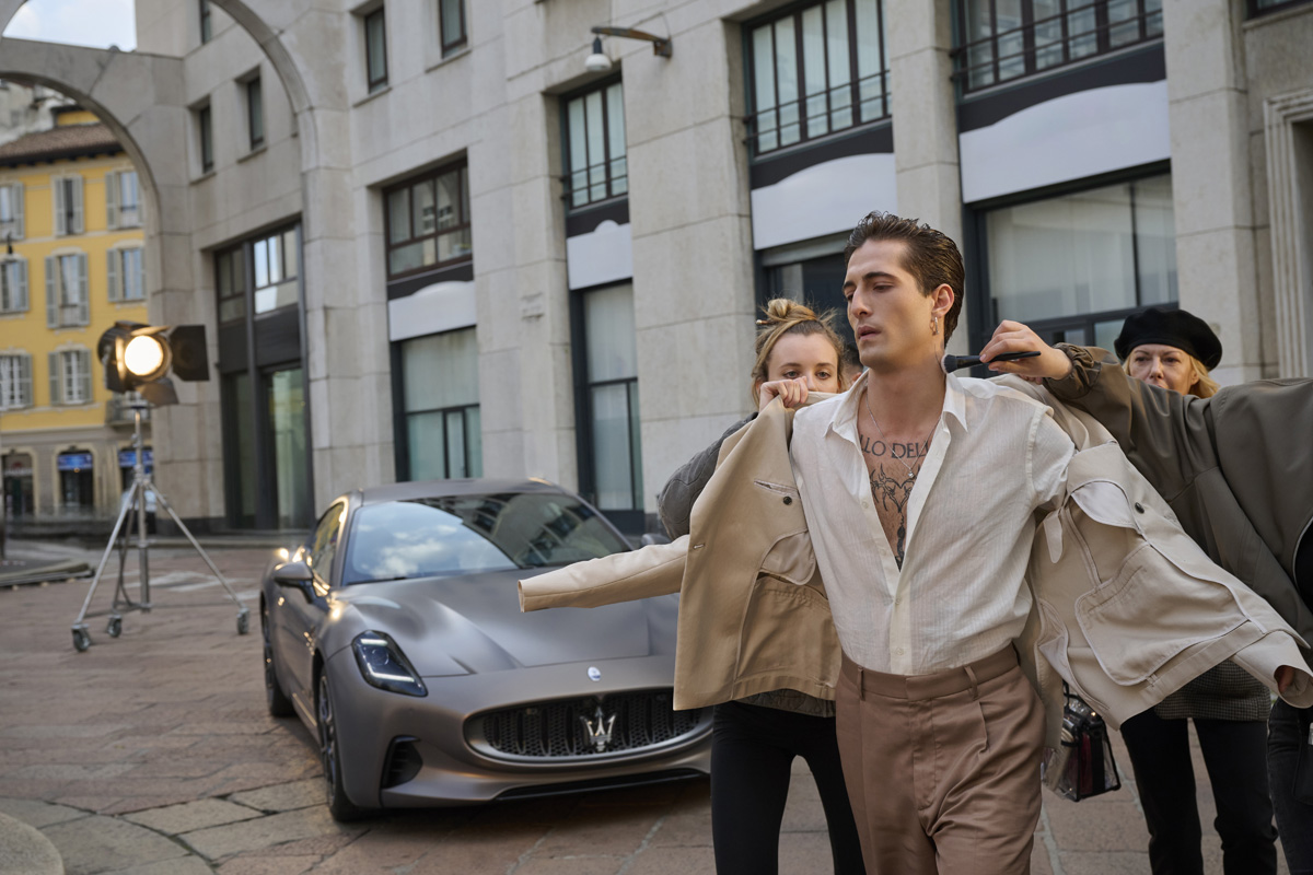 https://www.mixmagazine.in.th/media/images/upload/files/000011935/1714014474_23829-MaseratiFolgorecampaignItTurnsYouOn-BehindthescenewithDamianoDavid-ph.MaxSarotto.jpg