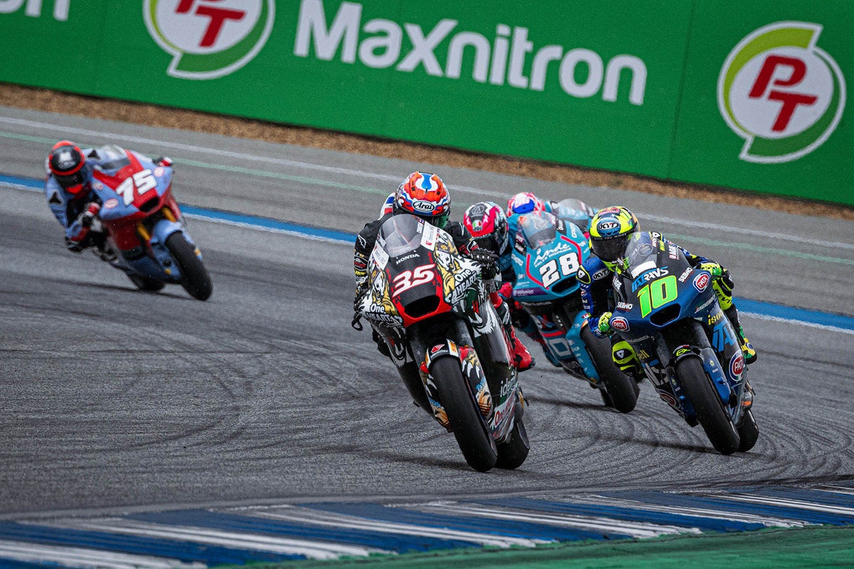 https://www.mixmagazine.in.th/media/images/upload/files/000013646/1730276235_8.Moto2%20%E0%B8%81%E0%B9%89%E0%B8%AD%E0%B8%87-3.jpg
