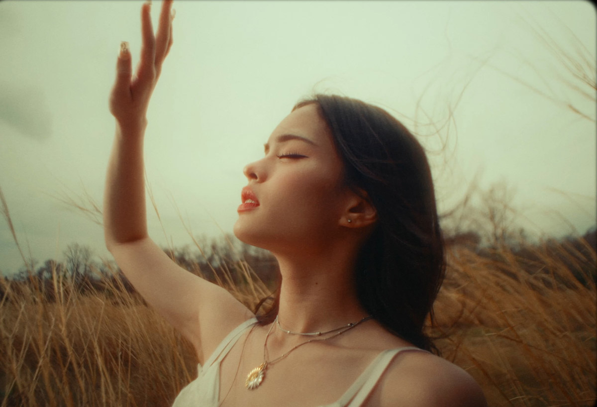 เพลงก็เศร้า เอ็มวีก็เหงา แอลลี่ ปล่อยเพลงใหม่ ขอร้องอย่าใจร้าย